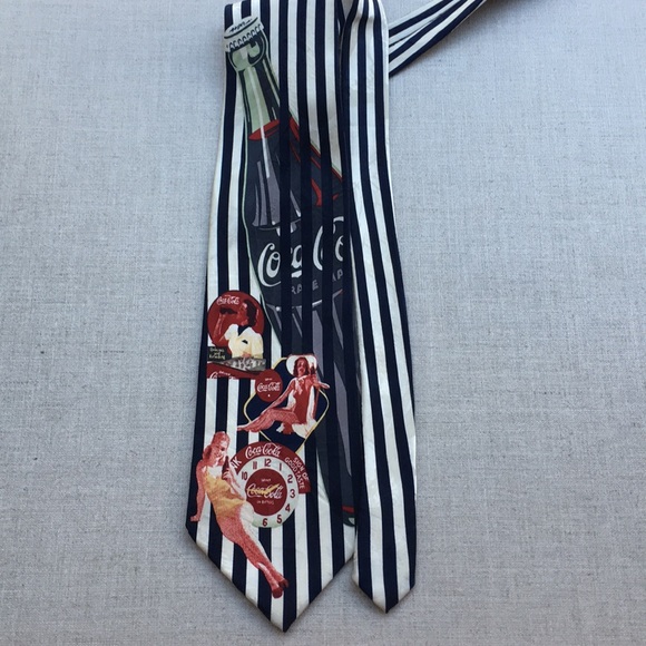 Bundle of 2 Coca Cola Silk Ties - Picture 9 of 12